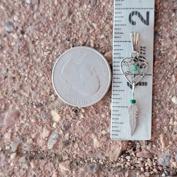 Handwoven 925 Native American Dreamcatcher Feather Necklace - Picture 8 of 9